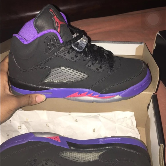Retro Air Jordan 5 - Picture 2 of 8